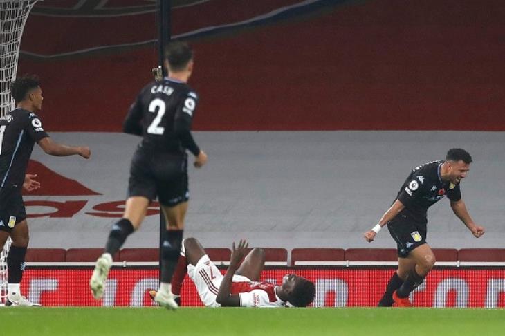 تريزيجيه استون فيلا تريزيجيه استون فيلا